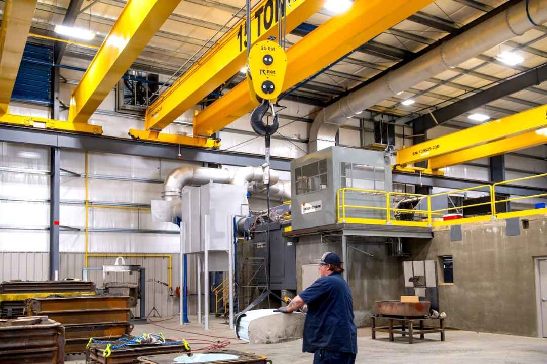 Southeast Crane & Hoist Installs Four R&M Overhead Cranes at Alabama Foundry