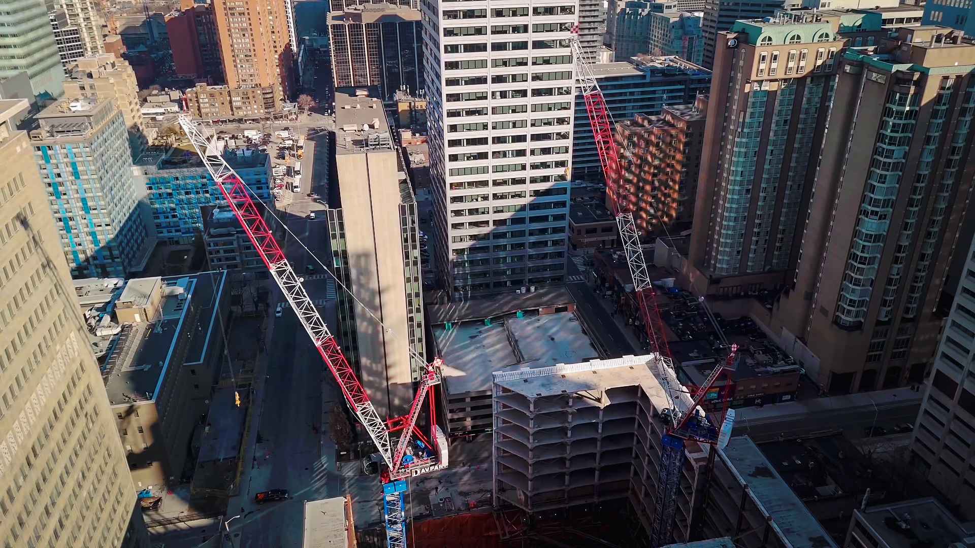 Two Raimondi LR273 Luffing Cranes Employed for Toronto Project