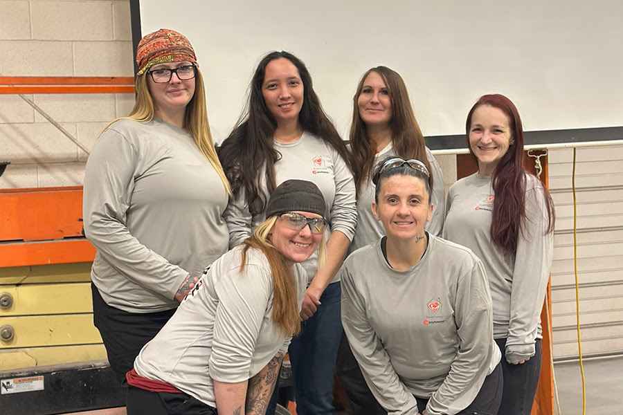 Manitowoc Launches ‘Building Together’ Shirts to Support Brooke’s House