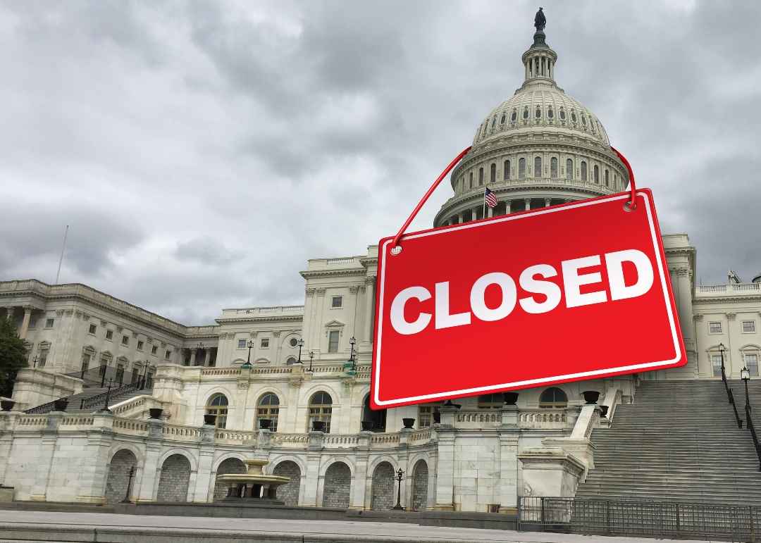 Shutdown Threatens Crane Projects, Workforce
