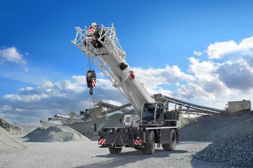 Liebherr to Display Rough Terrain Crane at Newport News Fourth of July Celebration